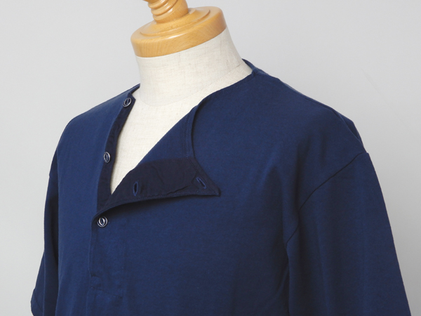ナイジェルケーボン(NIGEL CABOURN)のダイアゴナルヘンリーネック