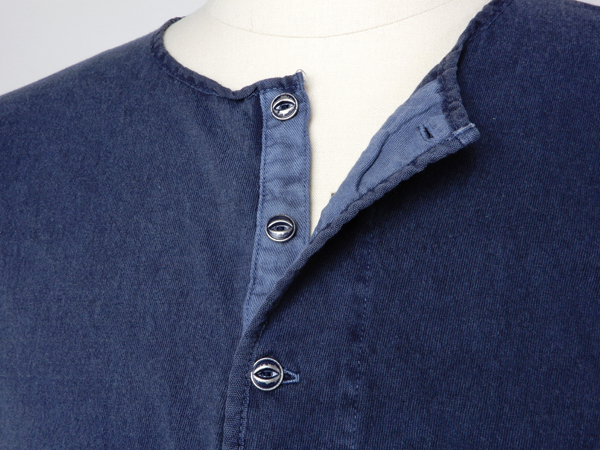 ナイジェルケーボン(NIGEL CABOURN)の50'Sヘンリーネックシャツ